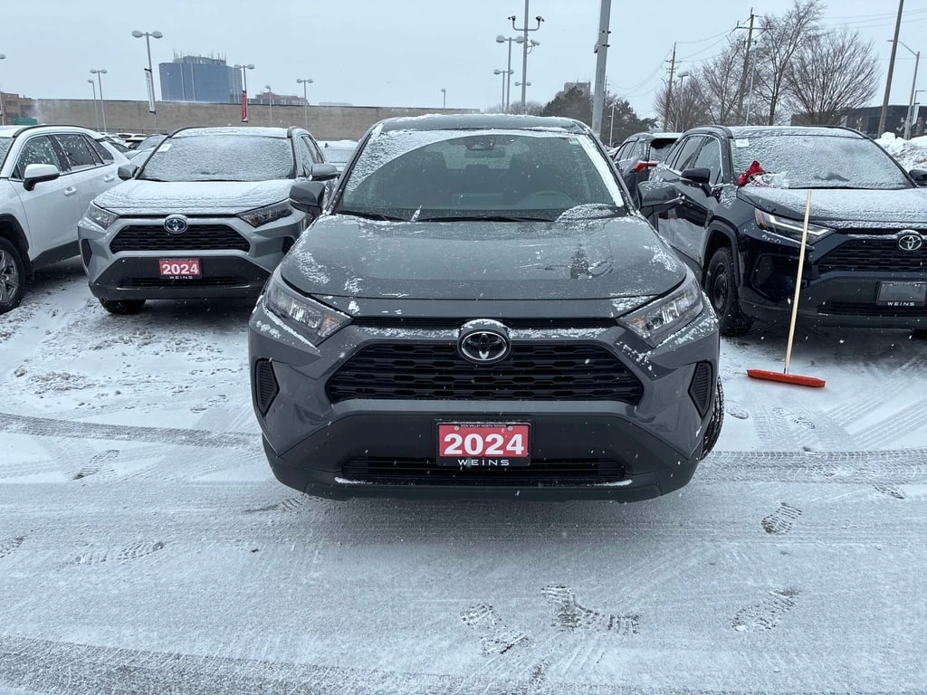 Toyota Rav4 2024 * LE * CARFAX * ОТ ПРЕДСТАВИТЕЛСТВО - изображение 2