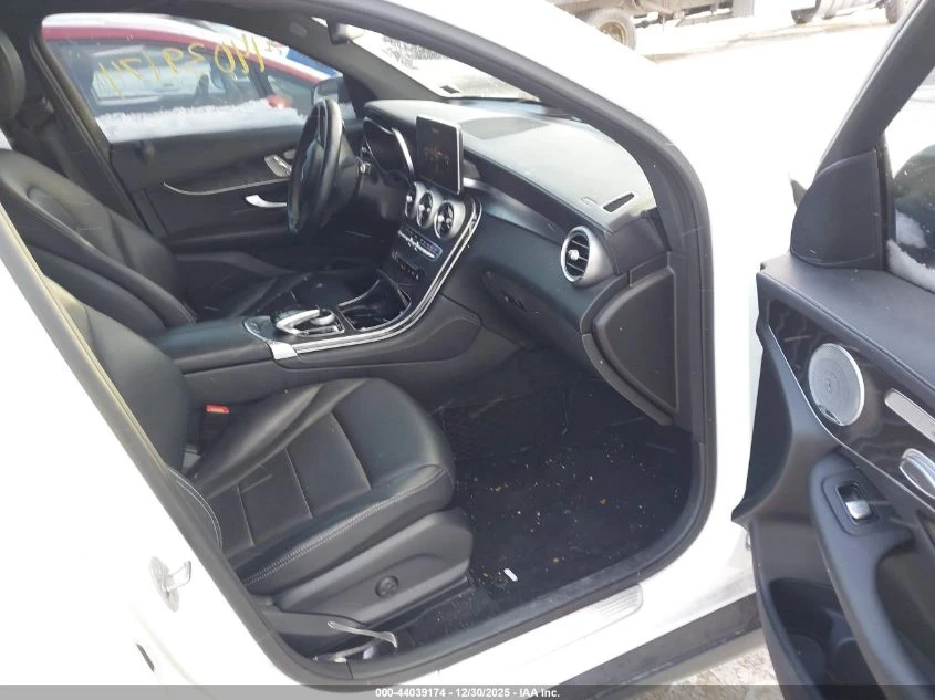 Mercedes-Benz GLC 300 2l 4Matic - изображение 5