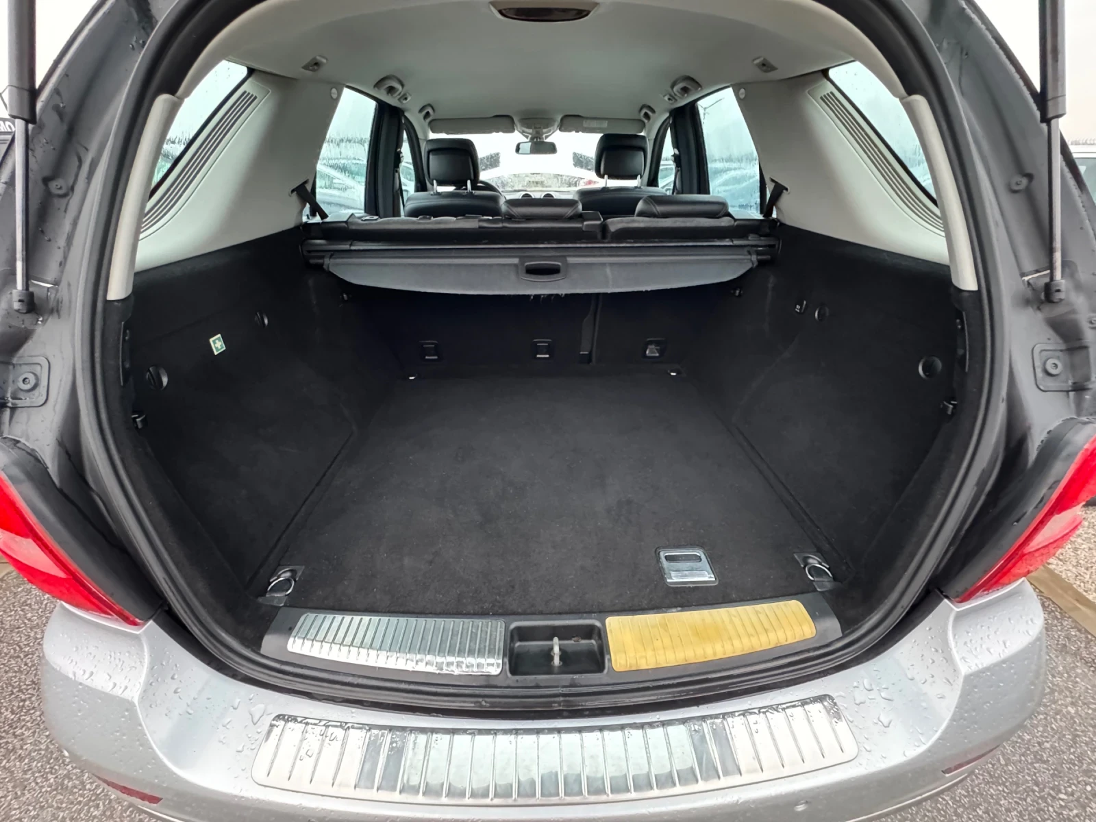 Mercedes-Benz ML 350  - изображение 8