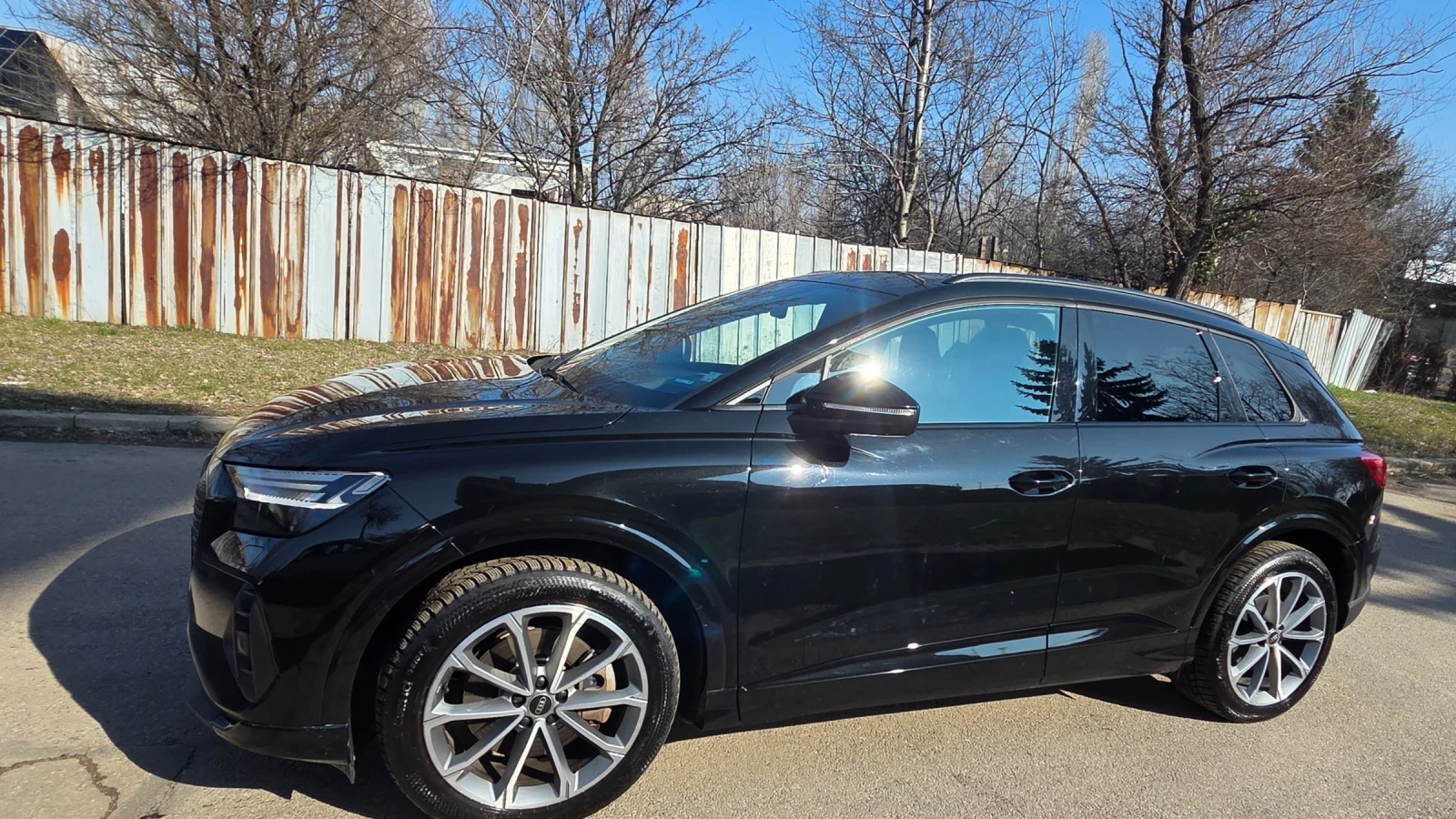 Audi Q4 Audi Q4 e-tron 45 Quattro S-line | 210 kW | , снимка 3 - Автомобили и джипове - 53523595