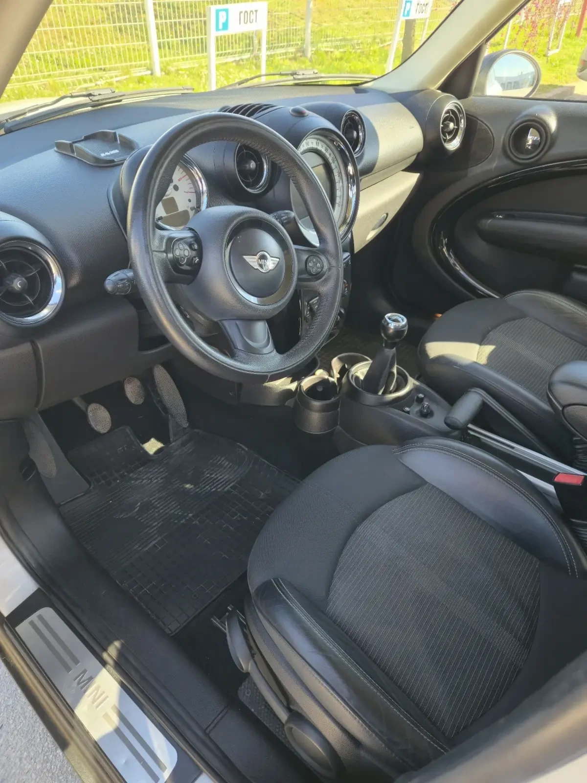 Mini Countryman 1.6D ! Navi !, снимка 11 - Автомобили и джипове - 54150931