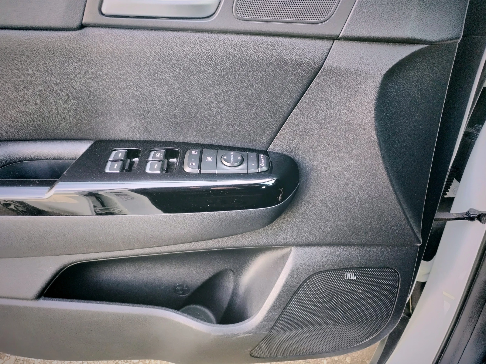 Kia Sportage 2.0d 4x4 GT-LINE, снимка 9 - Автомобили и джипове - 54658284