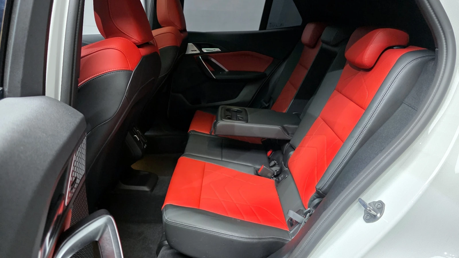 BMW X2 xDrive20i M Sport, снимка 13 - Автомобили и джипове - 55585454