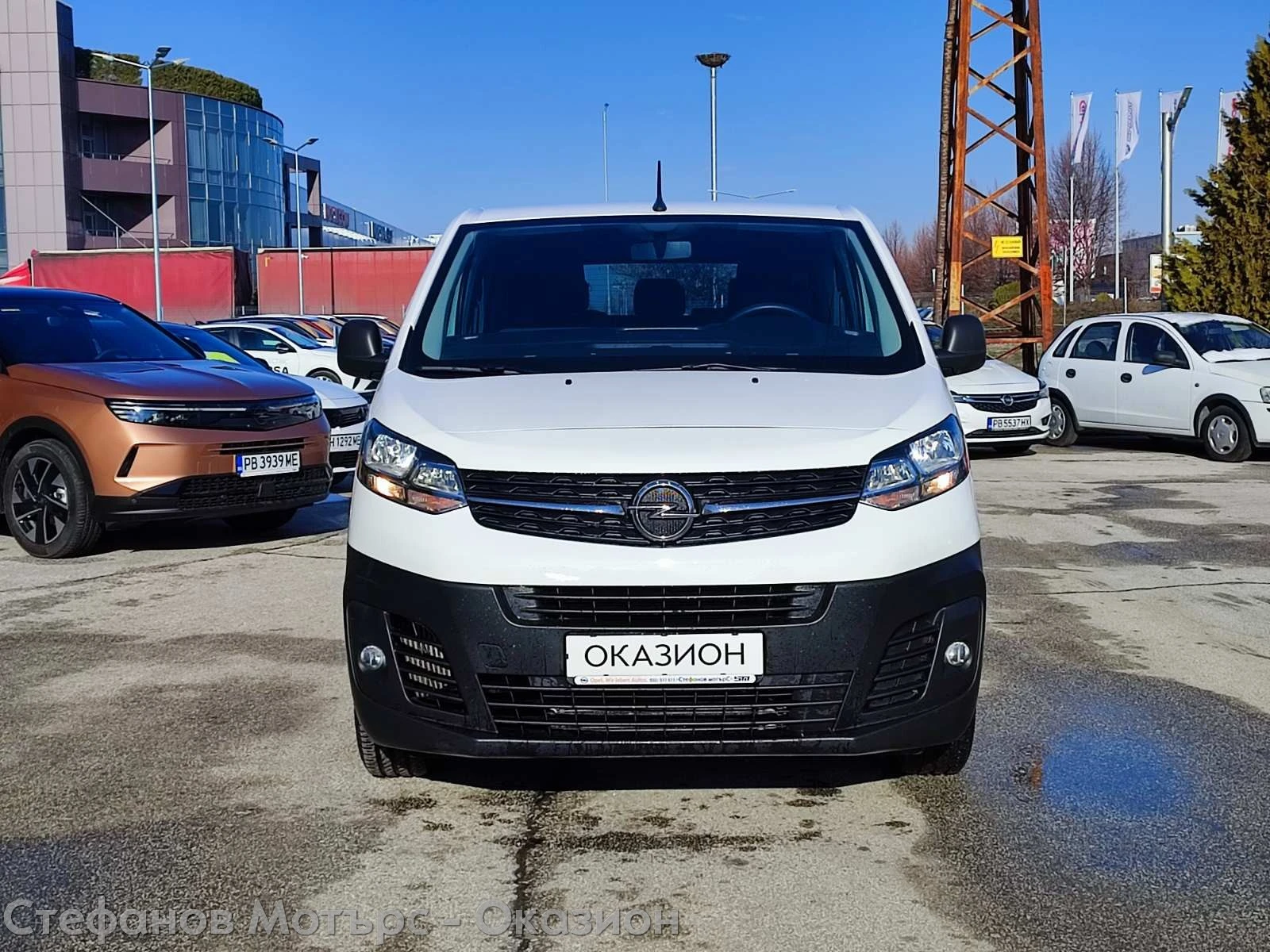 Opel Vivaro 7+ 1 1.5 Diesel (120hp) MT6 - изображение 2