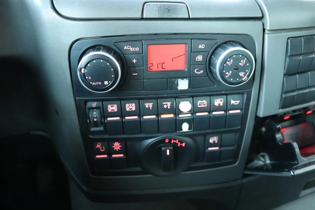 Man Tgs 26, 400    | Mobile.bg   17