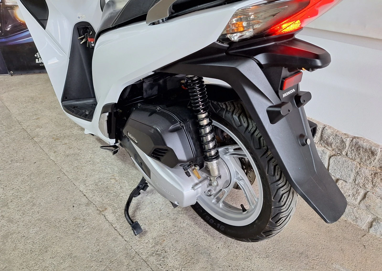 Honda Sh 125i ABS / LED* * *  - изображение 6