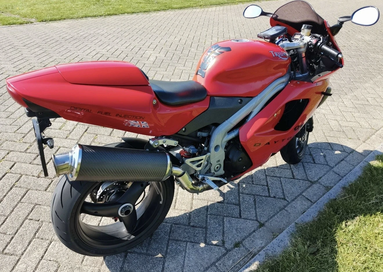 Triumph Daytona, снимка 3 - Мотоциклети и мототехника - 55981398