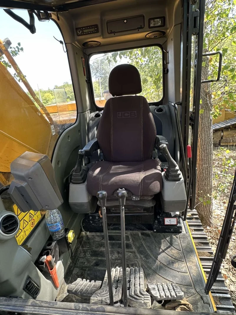 Багер JCB 215 LC, снимка 7 - Индустриална техника - 52449294