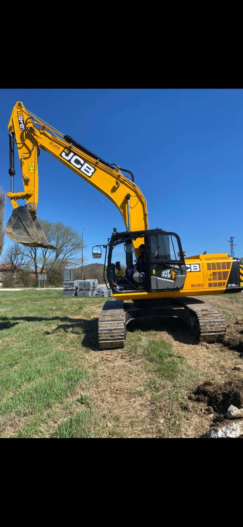 Багер JCB 215 LC