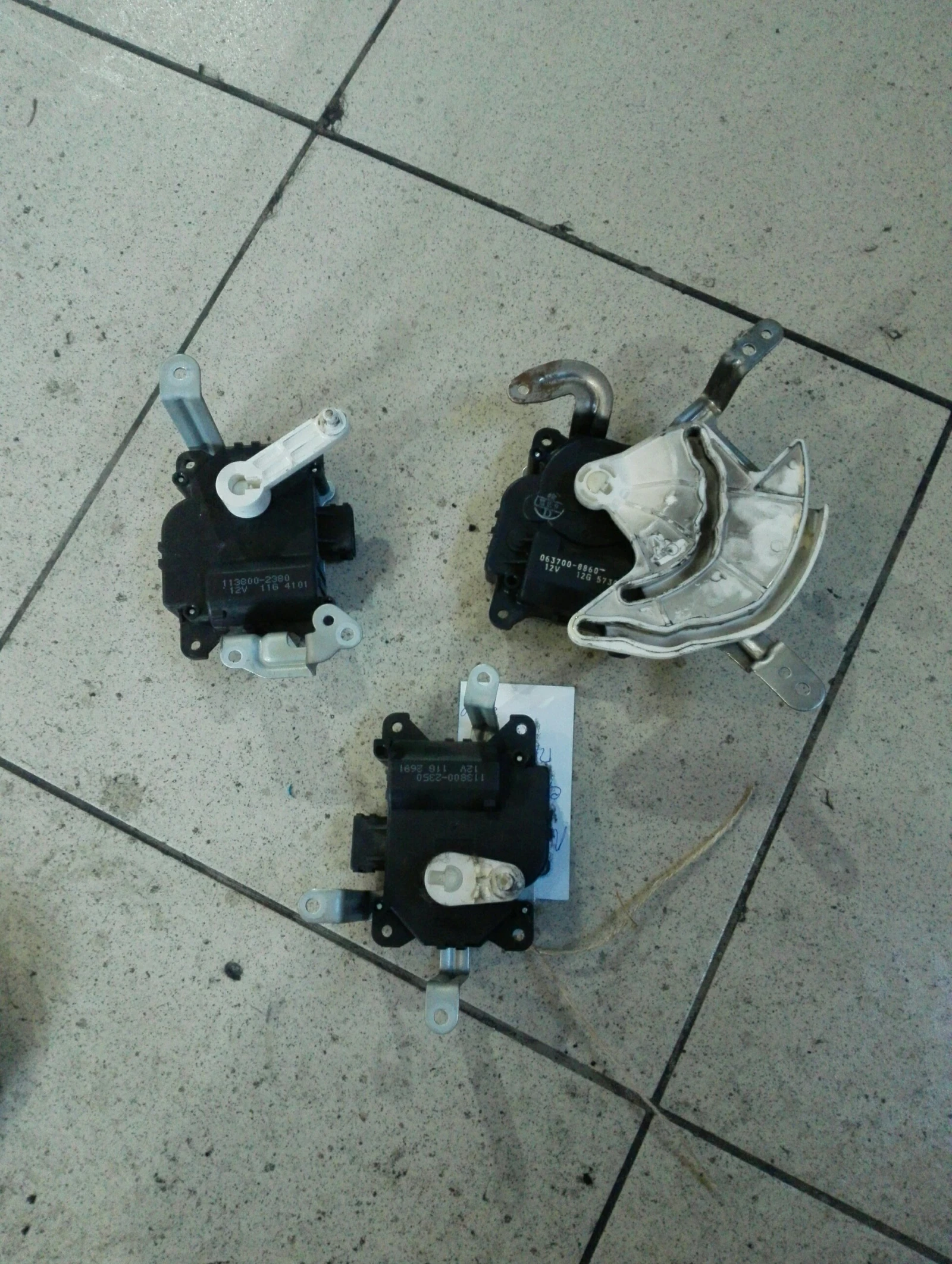      2.0 (3) | Mobile.bg   1