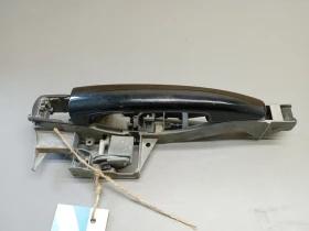 Дръжка външна предна лява Пежо 5008 1.6т (ч)