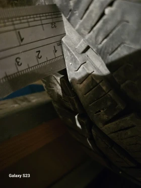 Гуми Зимни 225/60R18, снимка 5