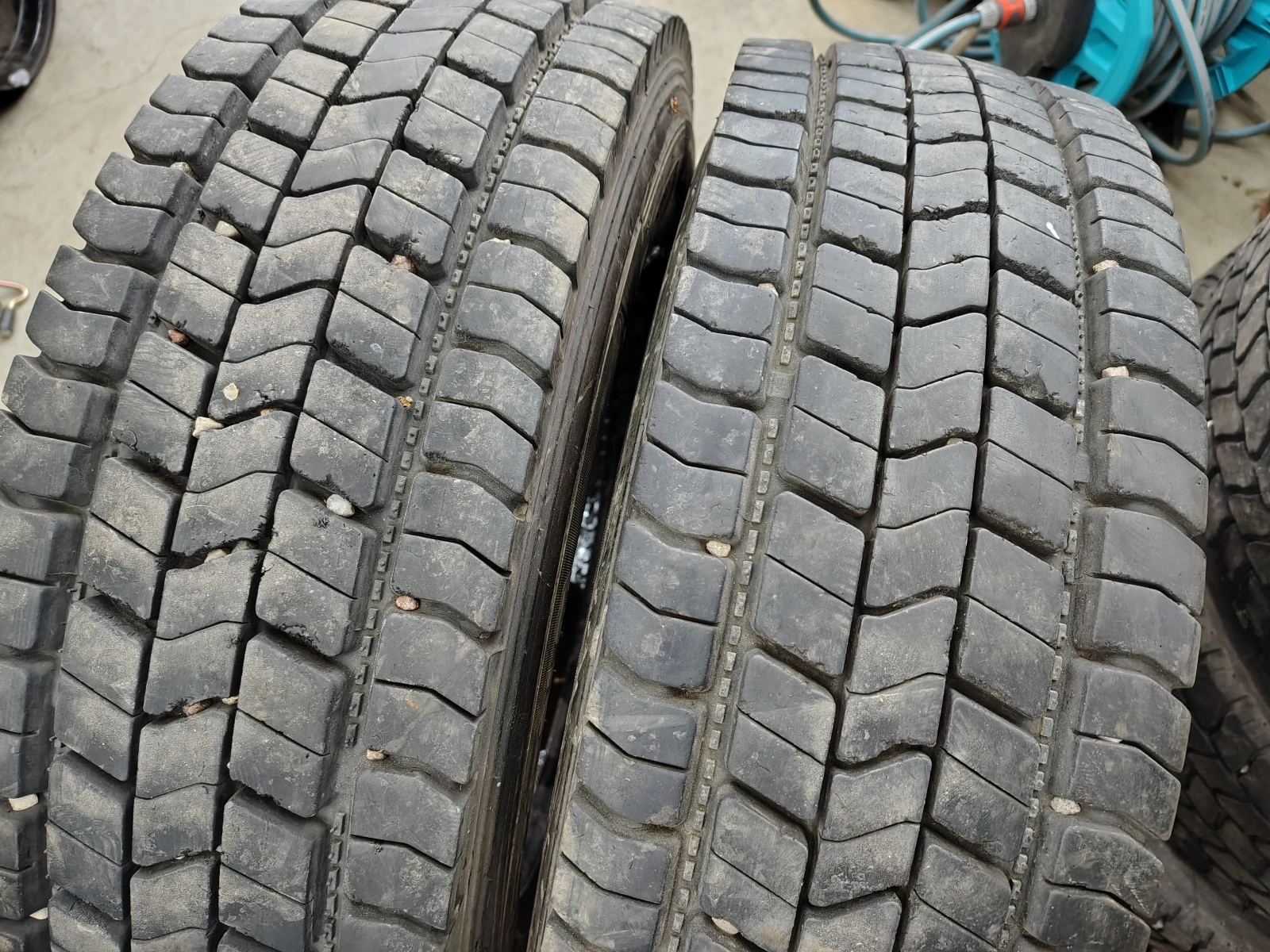 ���� 215/75R17.5 | Mobile.bg � ����������� 1
