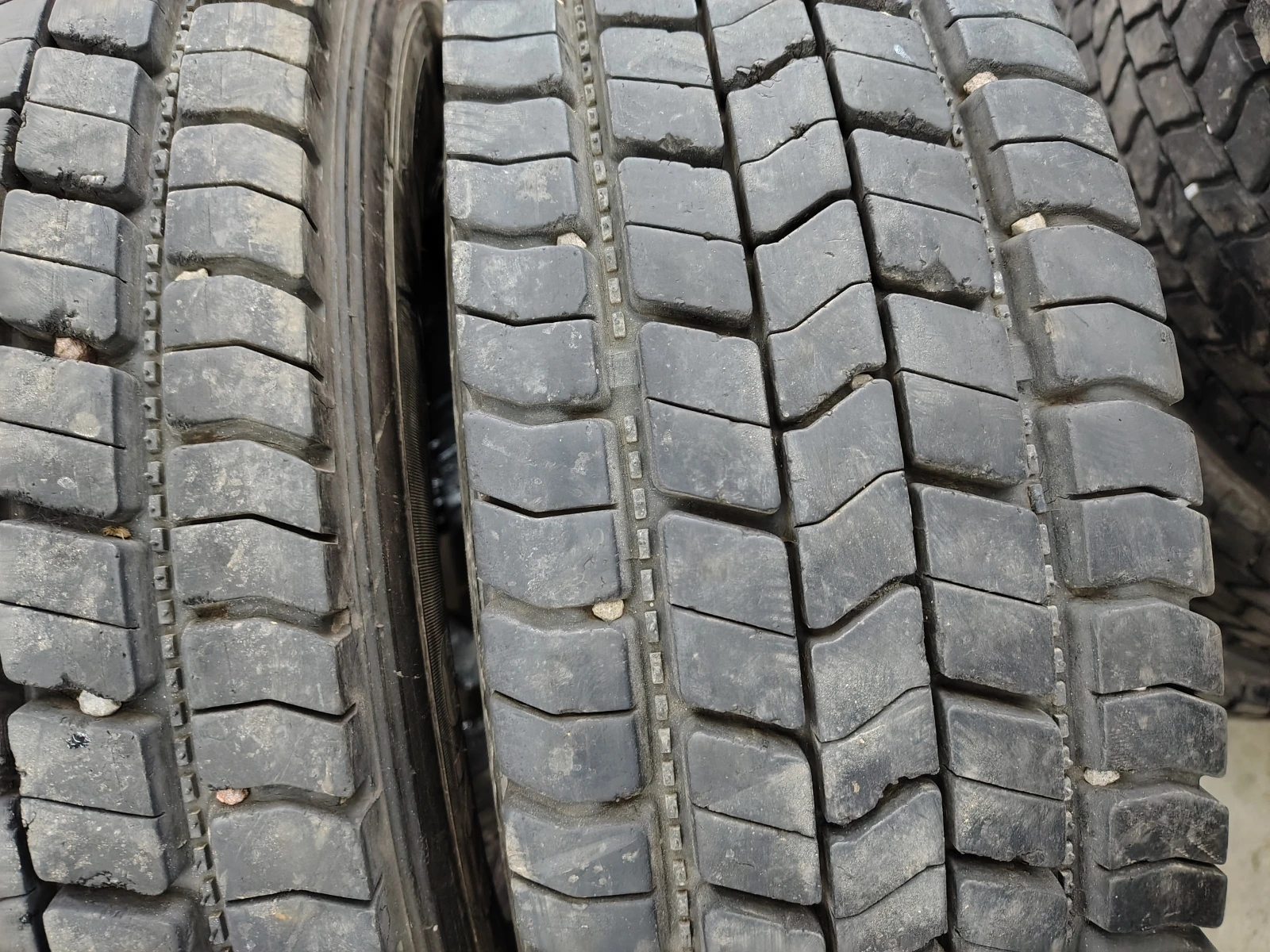 ���� 215/75R17.5 | Mobile.bg � ����������� 3