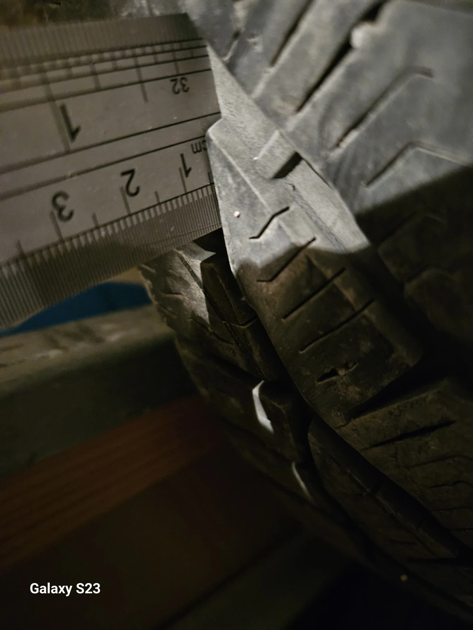 ���� 225/60R18 | Mobile.bg � ����������� 5