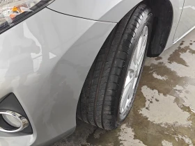 Toyota Auris 1.6-Швейцария, снимка 9