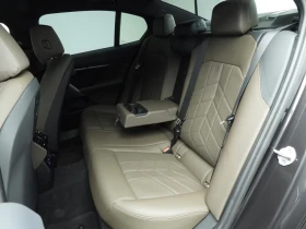 BMW i5 40/340HP/M-PACK/LED/NAVI/CAM/ACC/AMBI/240f | Mobile.bg    12