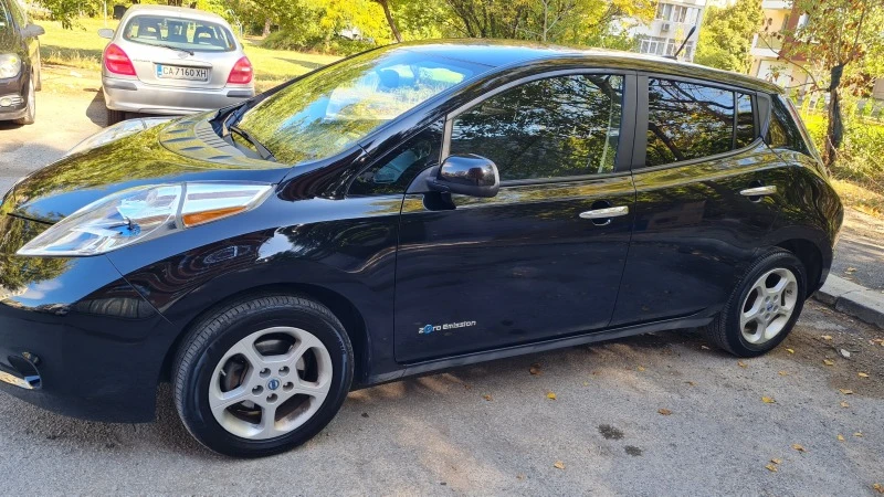 Nissan Leaf , снимка 2 - Автомобили и джипове - 45004543