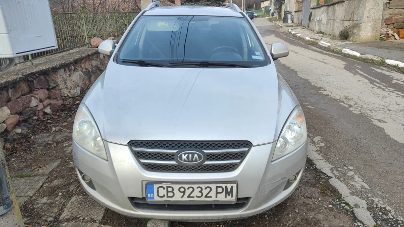 Kia Ceed, снимка 1 - Автомобили и джипове - 48419762