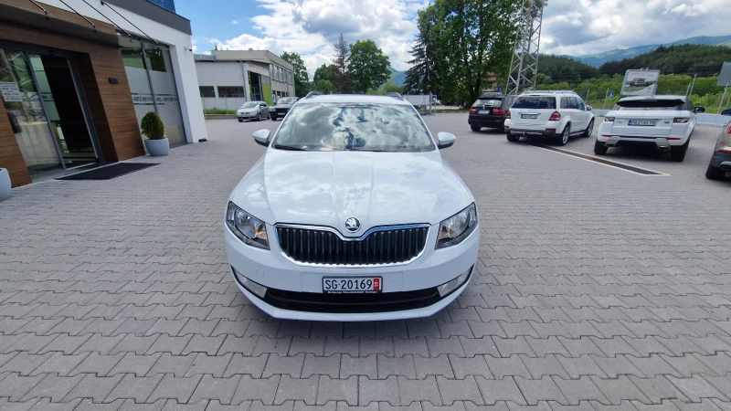 Skoda Octavia 4x4 ЛИЗИНГ, снимка 8 - Автомобили и джипове - 50285615