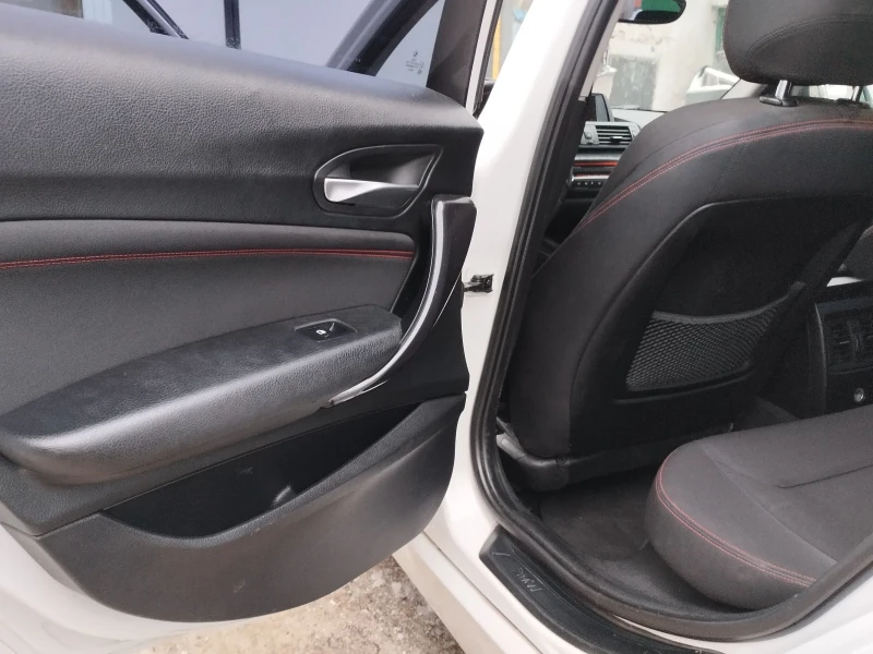 BMW 116 2.0D SPORT NAVI, снимка 13 - Автомобили и джипове - 53342353