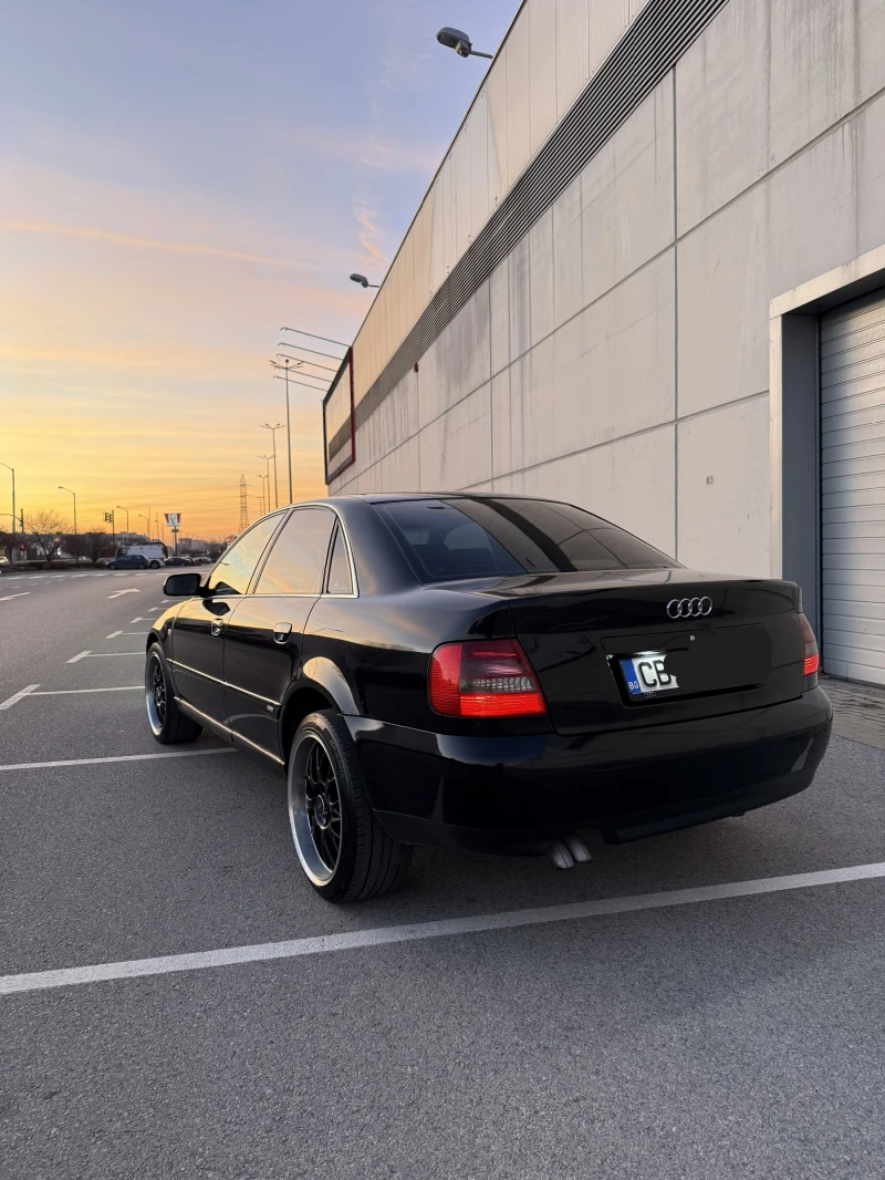 Audi A4, снимка 5 - Автомобили и джипове - 53484323