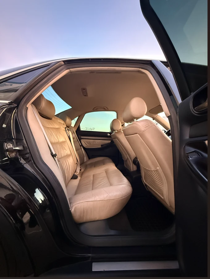 Audi A4, снимка 8 - Автомобили и джипове - 53484323