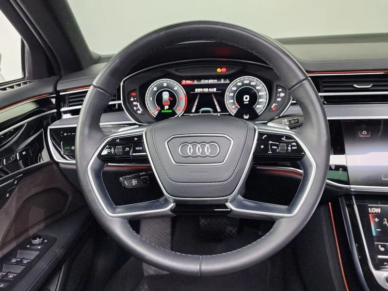 Audi A8 3.0 DMG Automatic, снимка 9 - Автомобили и джипове - 55450948