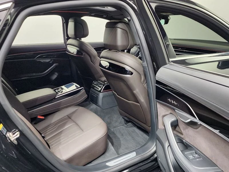 Audi A8 3.0 DMG Automatic, снимка 16 - Автомобили и джипове - 55450948