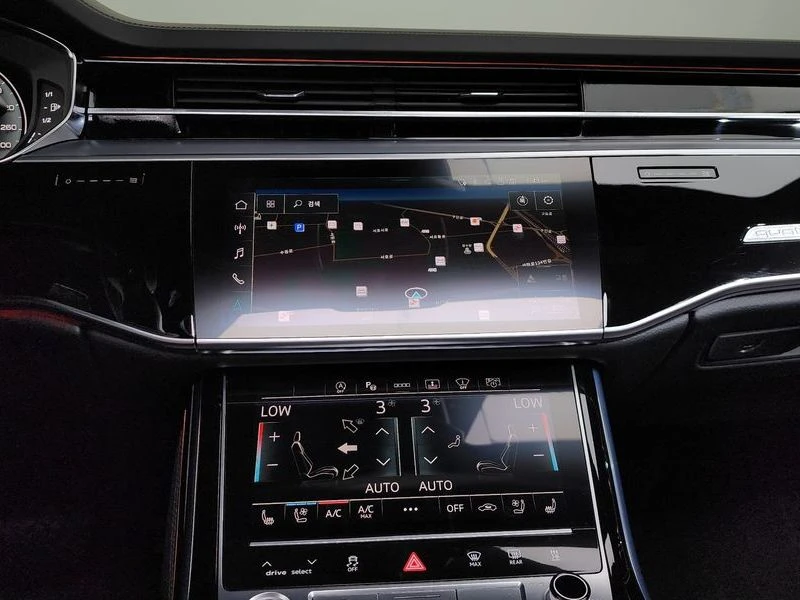 Audi A8 3.0 DMG Automatic, снимка 13 - Автомобили и джипове - 55450948