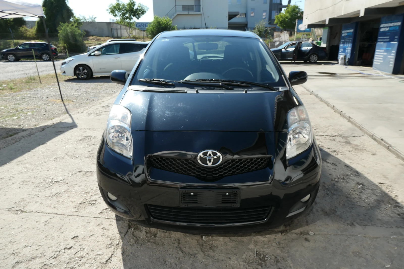 Toyota Yaris 1.33 Dual VVTI 101кс АВТОМАТ MMT SOL ДЖАНТИ - изображение 2