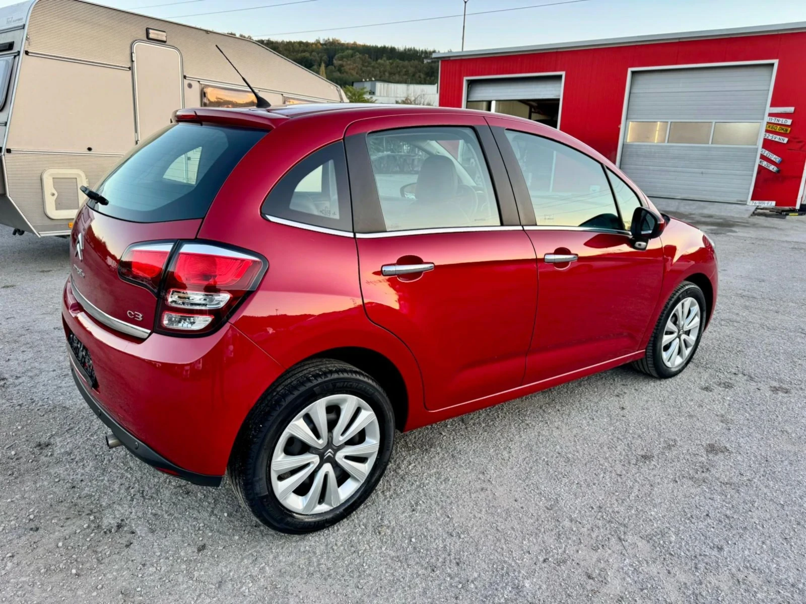 Citroen C3 1.2i, EURO 6B  - изображение 5