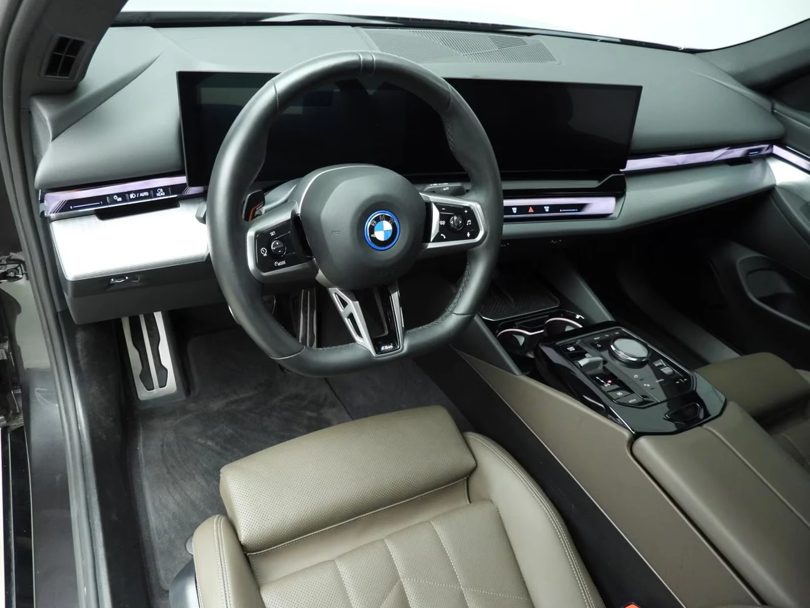 BMW i5 40/340HP/M-PACK/LED/NAVI/CAM/ACC/AMBI/240f - изображение 9