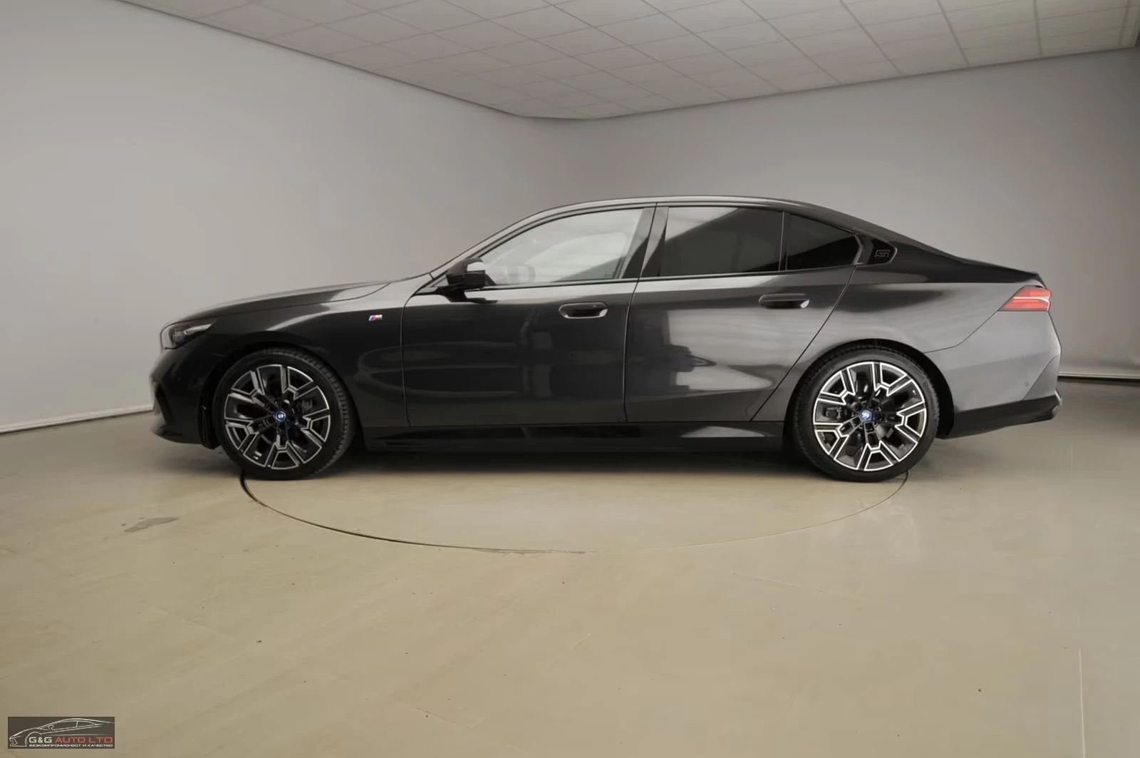BMW i5 40/340HP/M-PACK/LED/NAVI/CAM/ACC/AMBI/240f - изображение 3