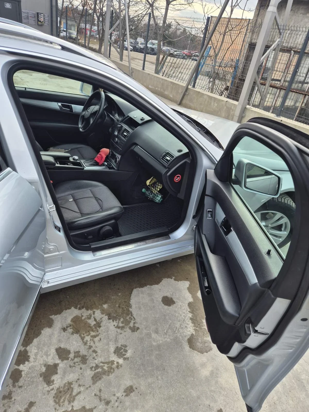 Mercedes-Benz C 220 C220 - изображение 9