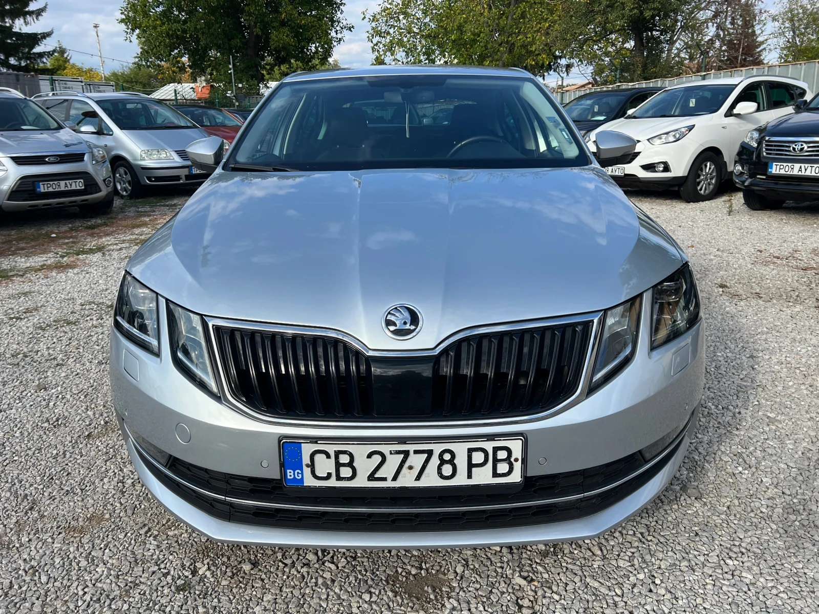 Skoda Octavia 2.0TDI* 150кс* ОБСЛУЖЕН*  - изображение 3