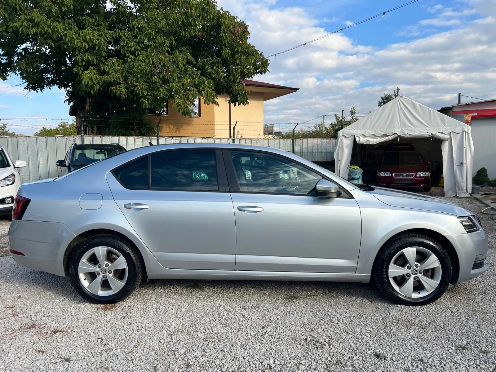 Skoda Octavia 2.0TDI* 150кс* ОБСЛУЖЕН*  - изображение 5