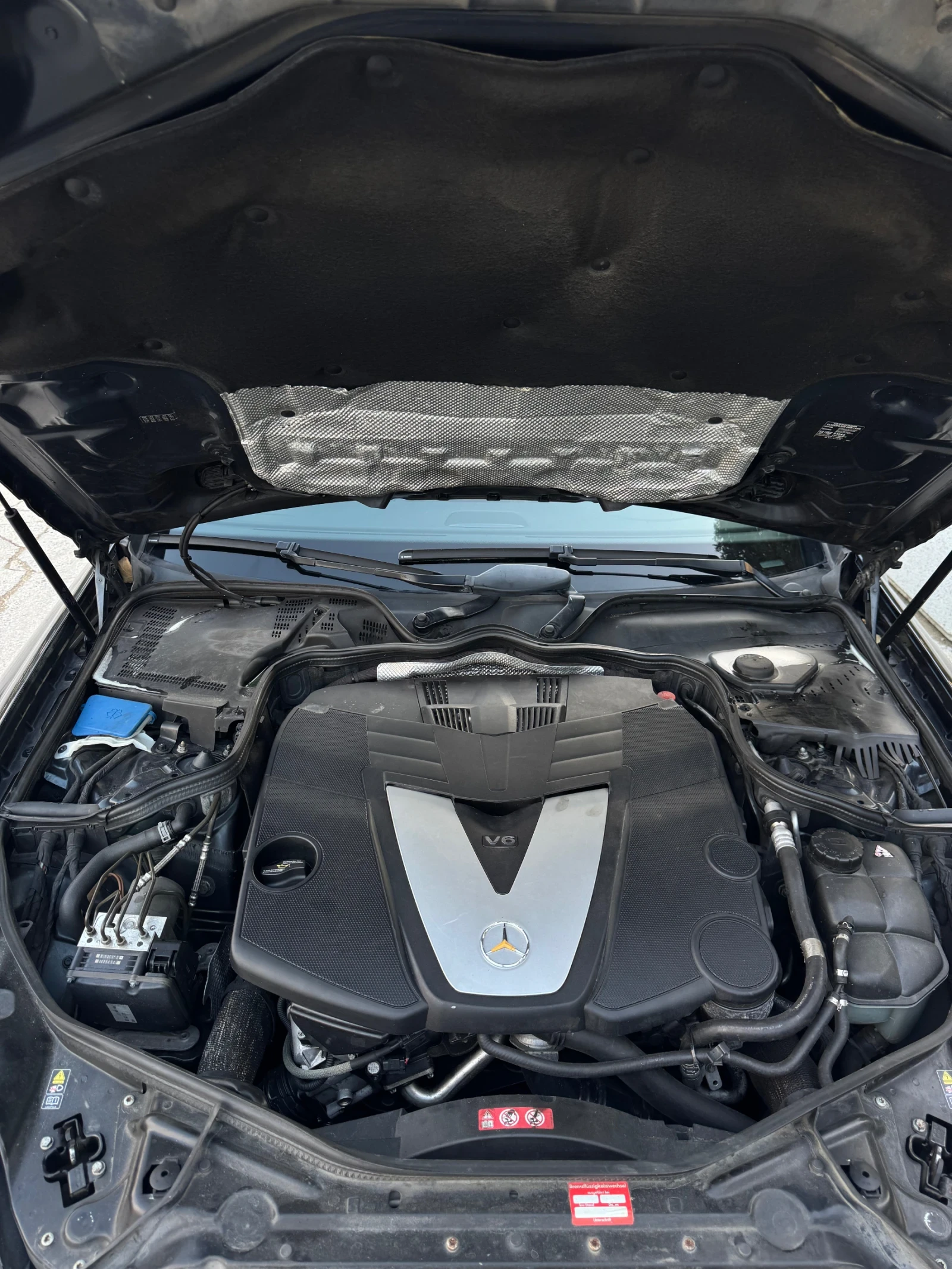 Mercedes-Benz CLS 320  - изображение 9