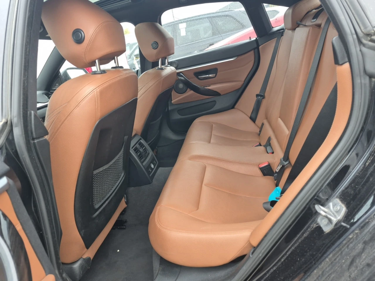 BMW 435 * АВТО КРЕДИТ* ЦЕНА ДО БГ * СЕРВИЗНА ИСТОРИЯ *  - изображение 9