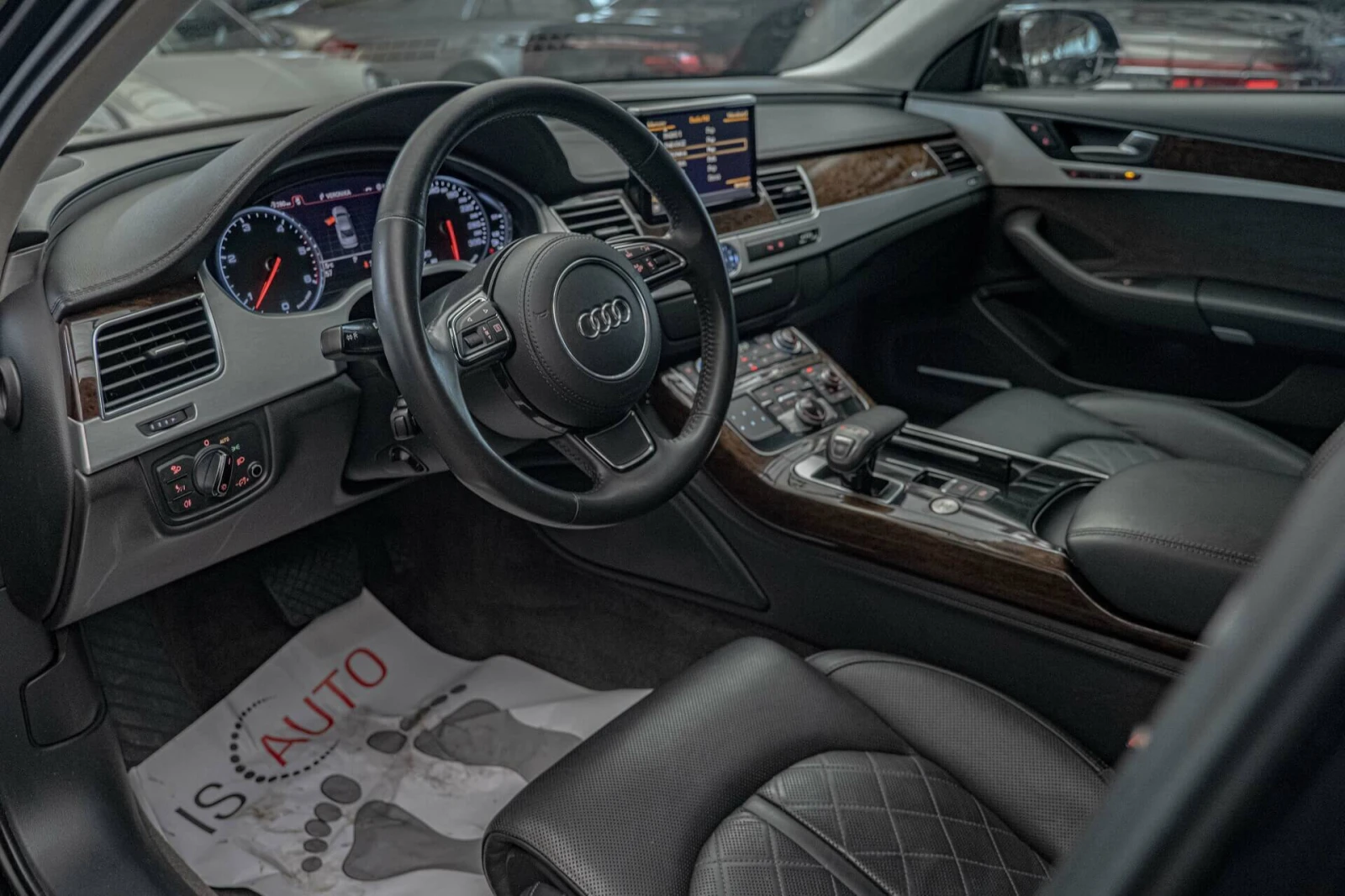 Audi A8 4.2TDI/Алкантар/Шибедах/Обдухване/Bose/Камера - изображение 7