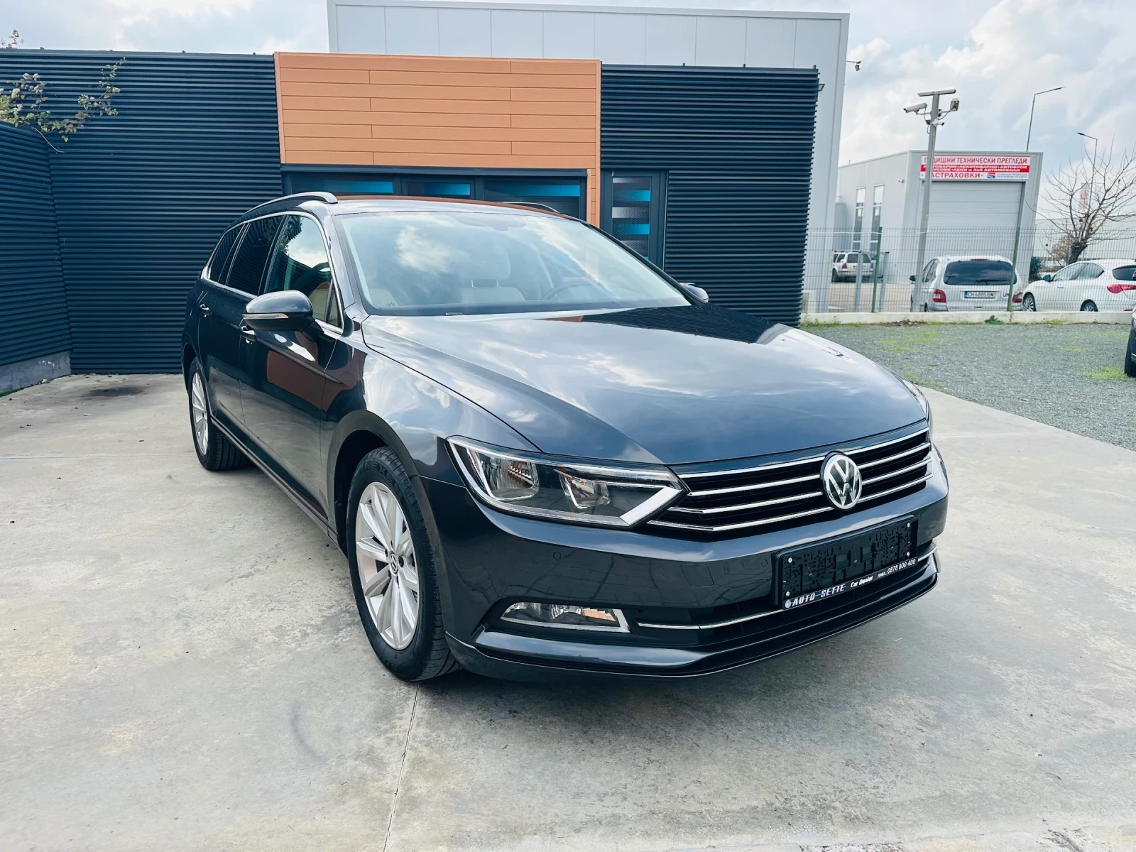 VW Passat 2.0 TDI/Distronic/Navi/Keyless  | Mobile.bg   3