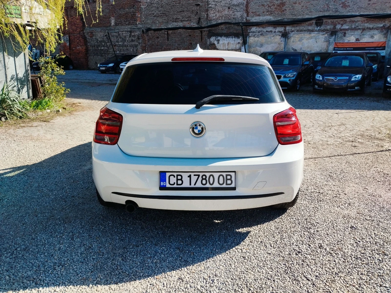 BMW 116 2.0D SPORT NAVI, снимка 8 - Автомобили и джипове - 53342353
