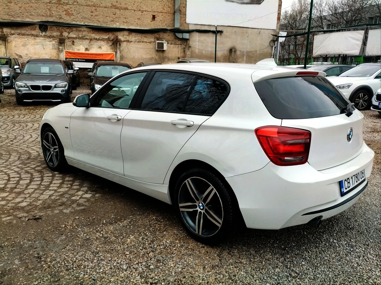 BMW 116 2.0D SPORT NAVI - изображение 6