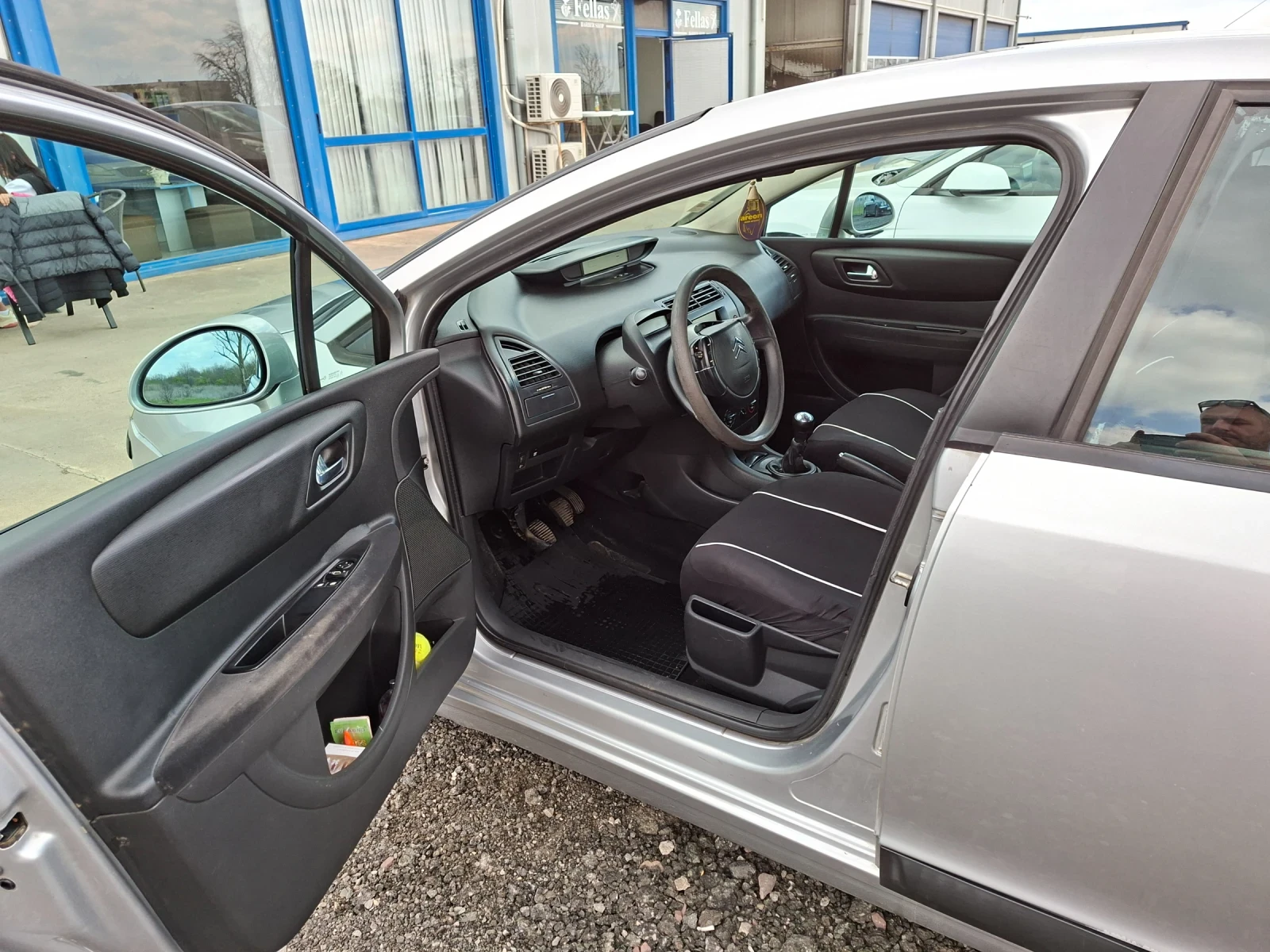 Citroen C4 1.6HDI , снимка 11 - Автомобили и джипове - 54241789