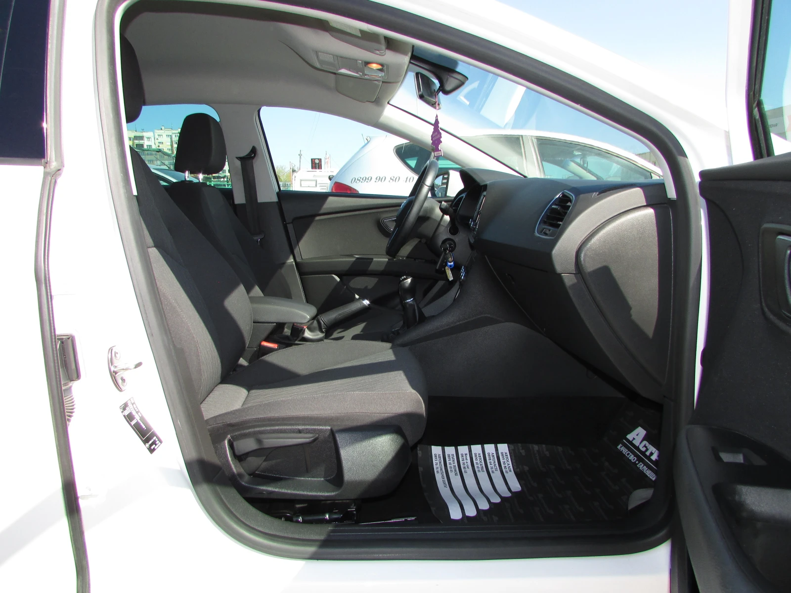 Seat Leon 1.4TGI EU6 METAH, снимка 9 - Автомобили и джипове - 54314289