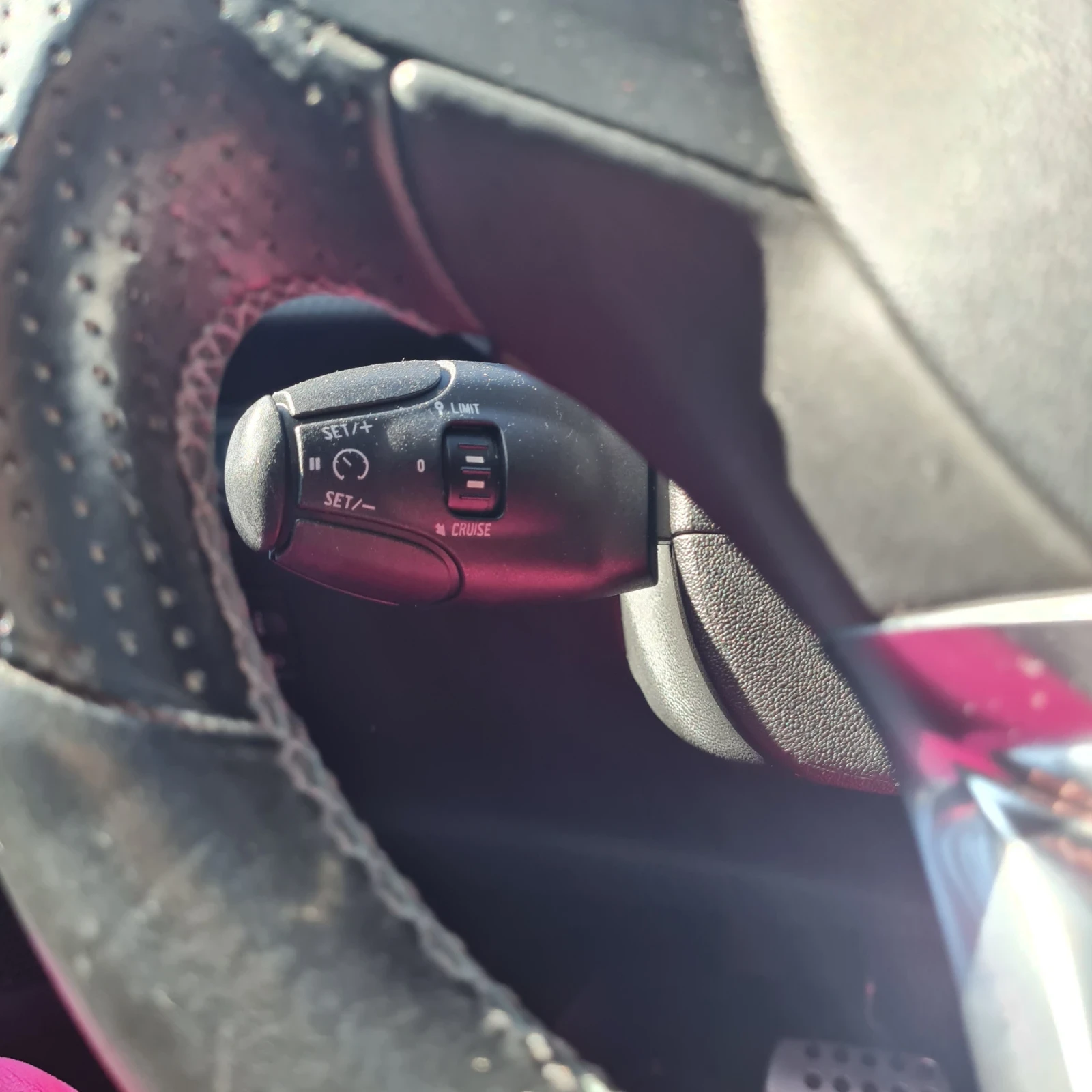 Peugeot 2008 1.2 PURETECH - 12V TURBO, снимка 17 - Автомобили и джипове - 54432149