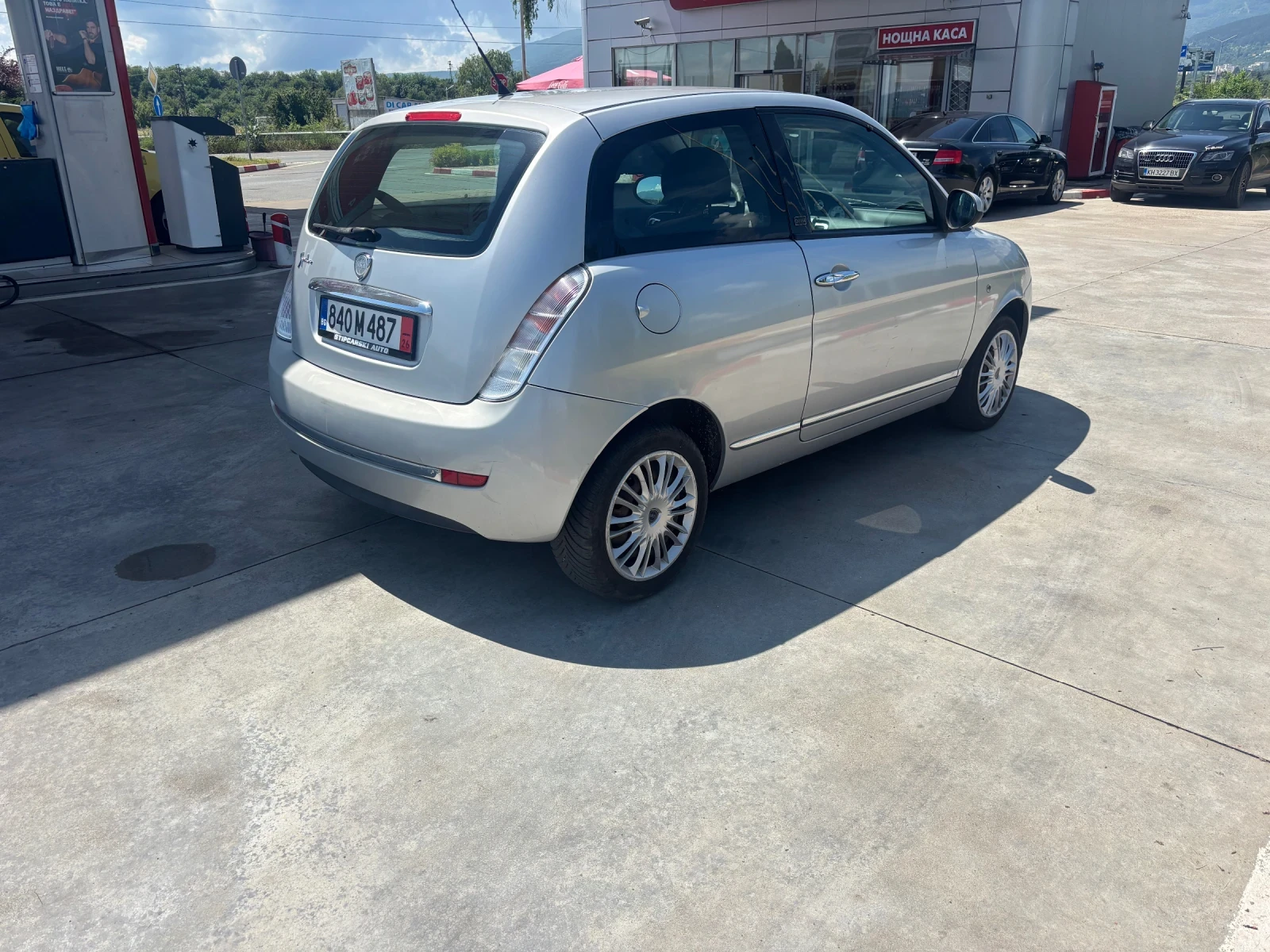 Lancia Ypsilon 1.3mjet Euro 5A, снимка 4 - Автомобили и джипове - 54772762