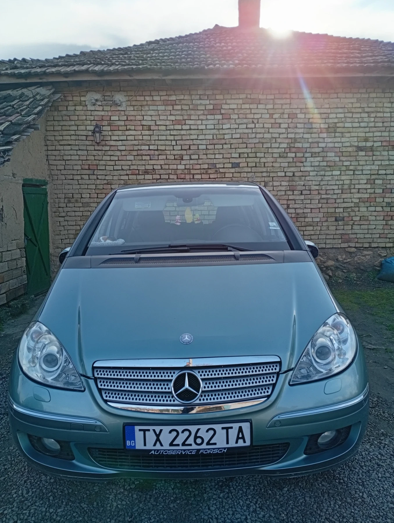 Mercedes-Benz A 200
