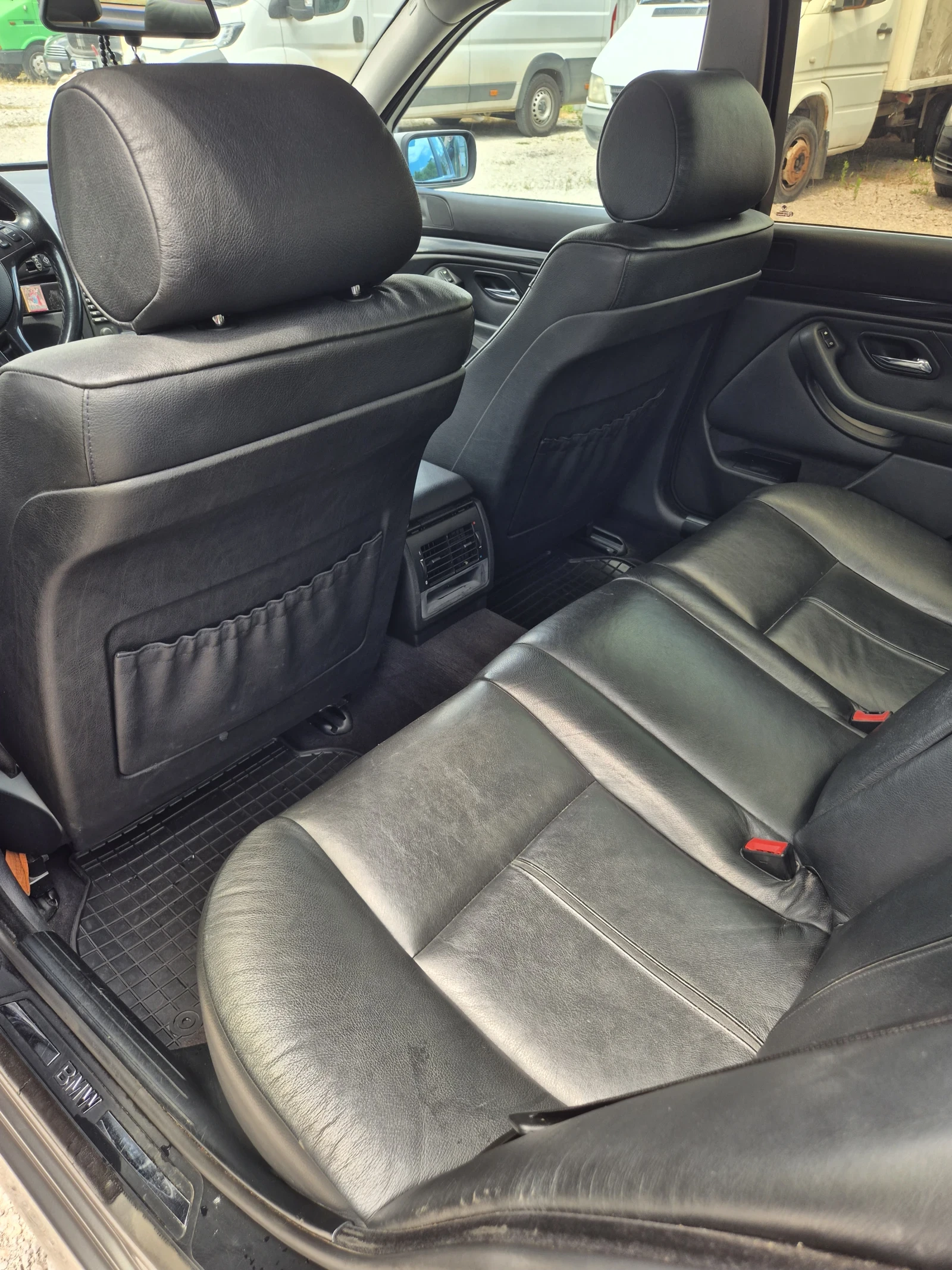 BMW 525 5скорости 🔝, снимка 7 - Автомобили и джипове - 55249459