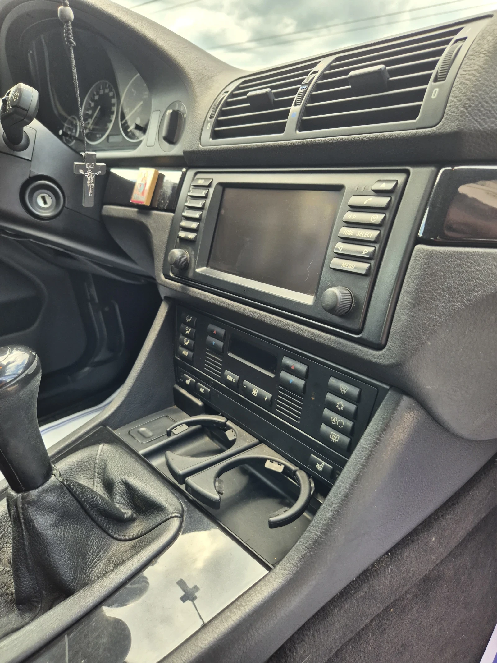 BMW 525 5скорости 🔝, снимка 12 - Автомобили и джипове - 55249459